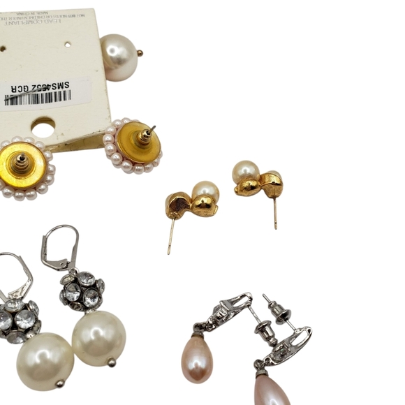 Elegant Faux Pearl Earring Bundle 8 Piece - Picture 4 of 8